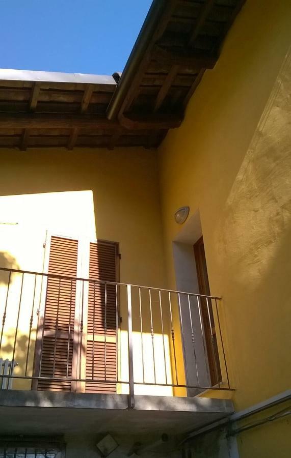 Casa In Langa Apartment Alba  Bagian luar foto